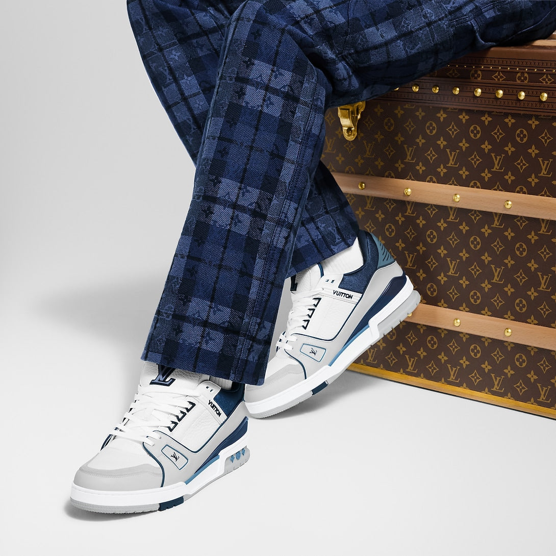 LV Trainer Blue