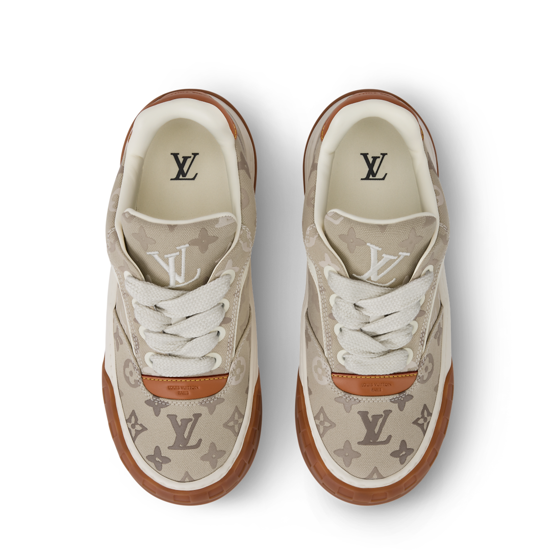LV Tilted Sneaker Monogram Surplus Beige