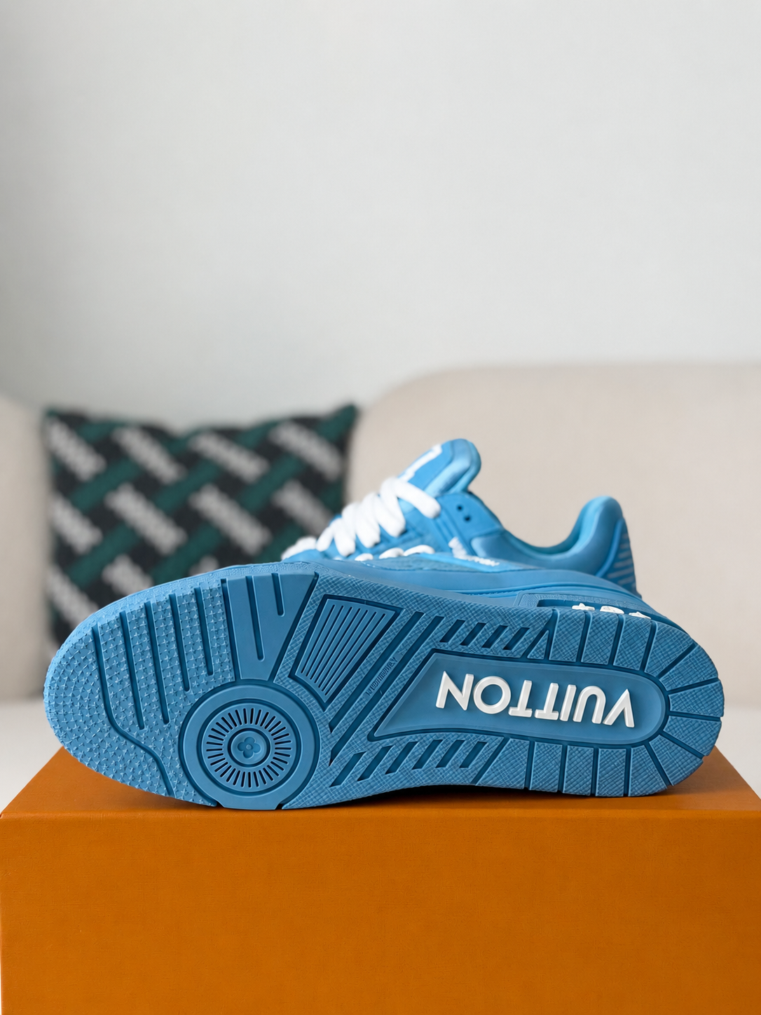 LV Trainer 'Blue'