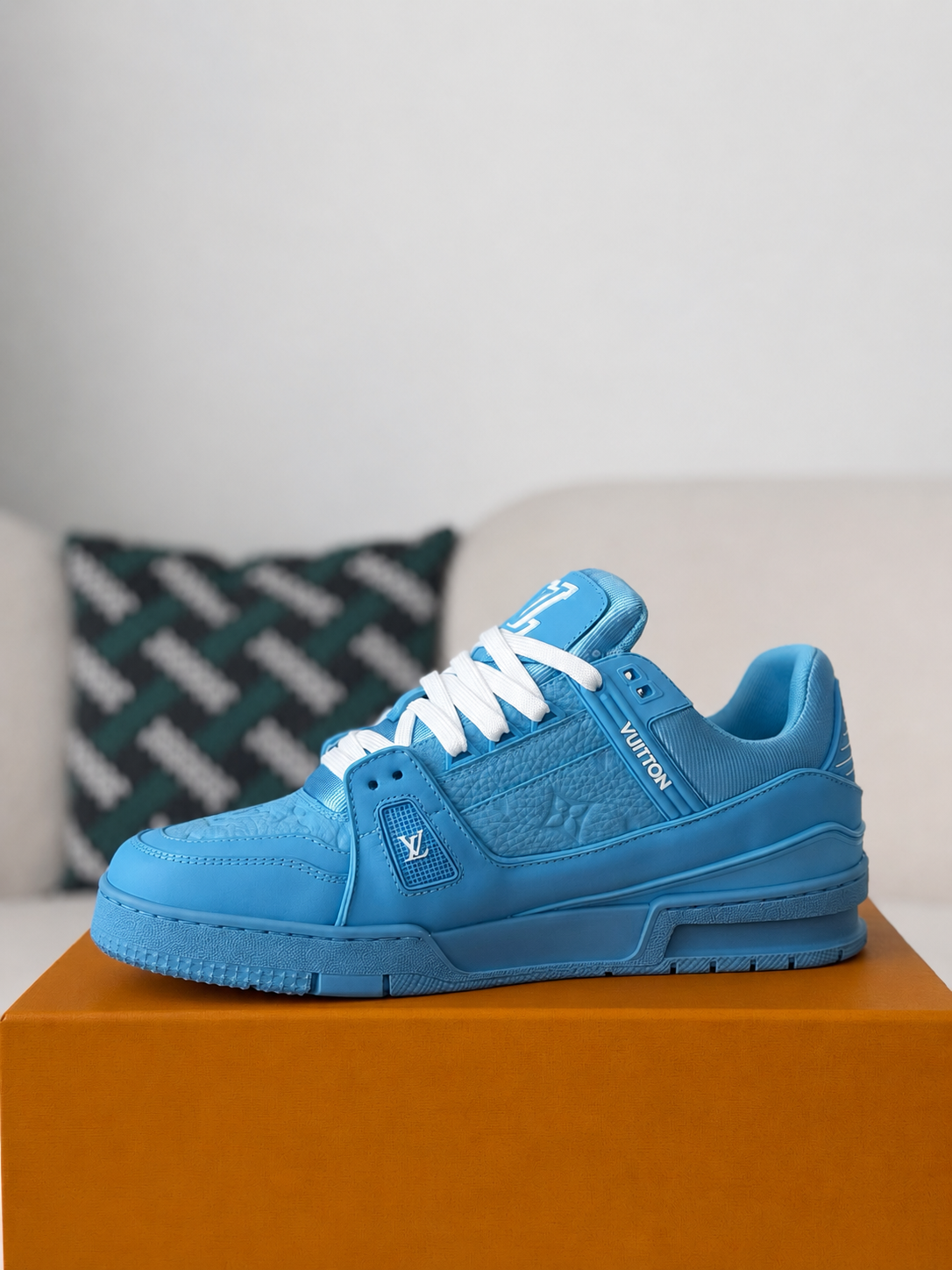 LV Trainer 'Blue'