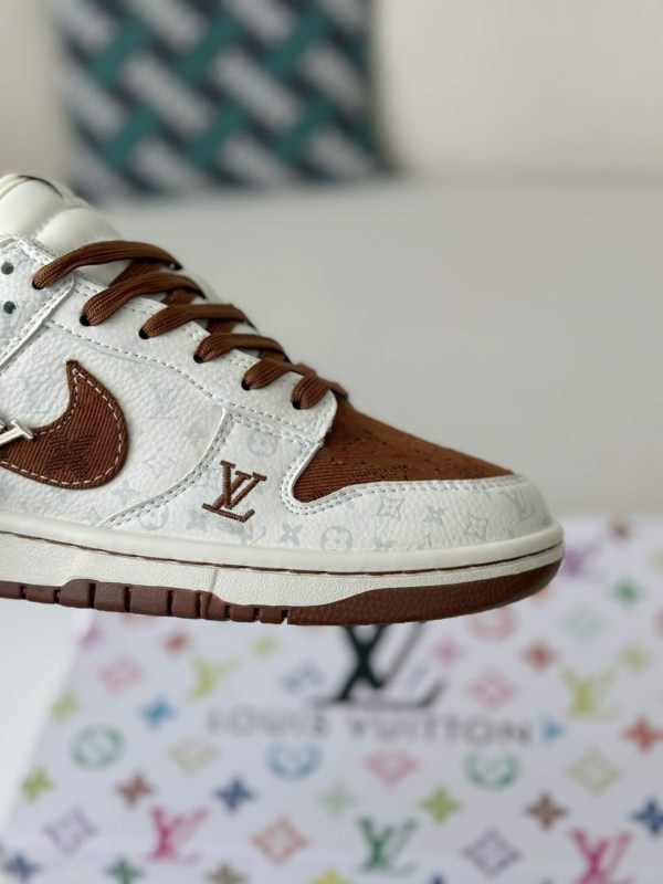 LV x Nike SB Dunk Low Brown/White Monogram Edition