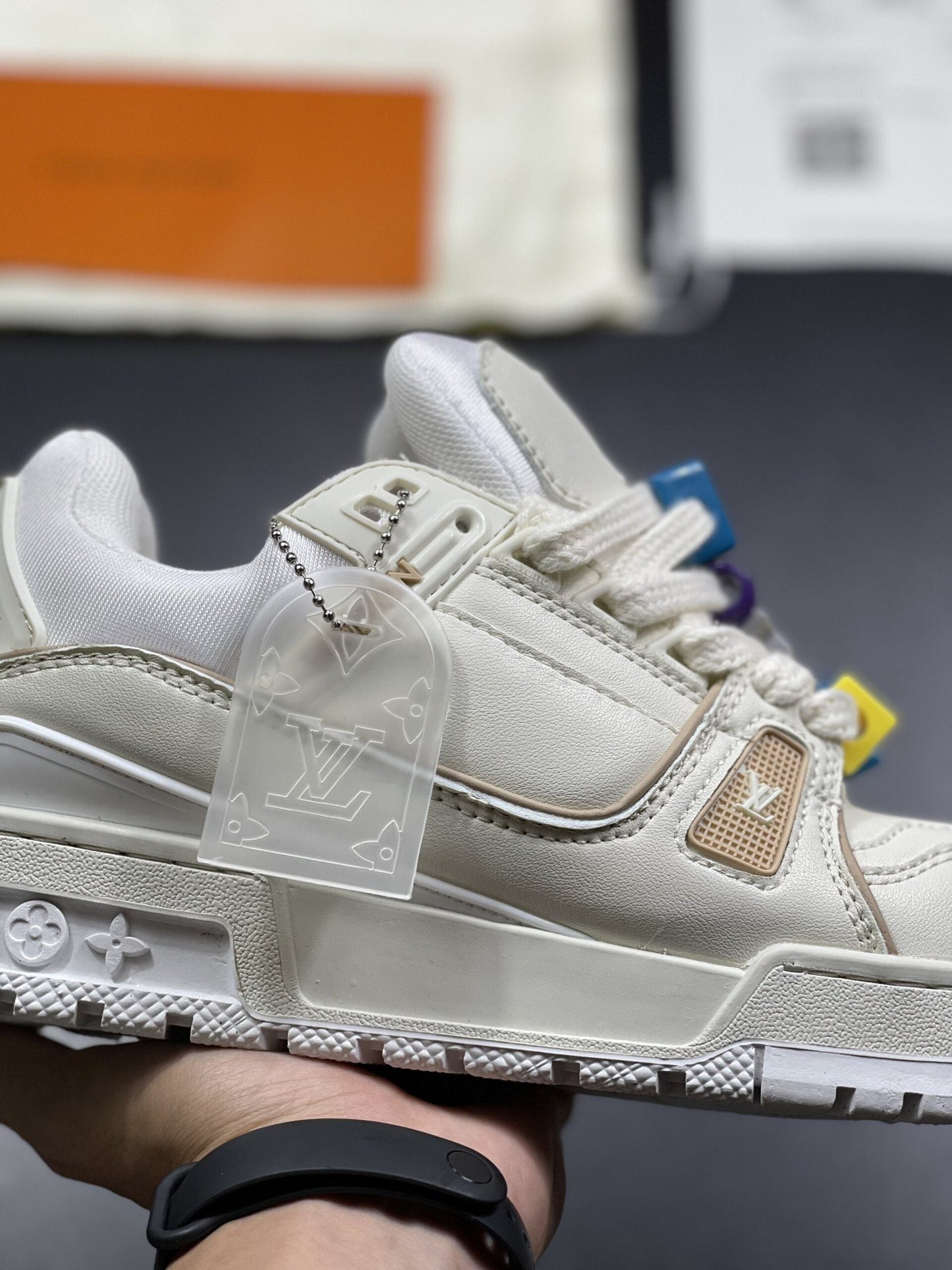 LV Trainer Maxi White