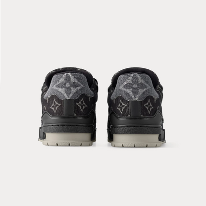 LV Trainer Black