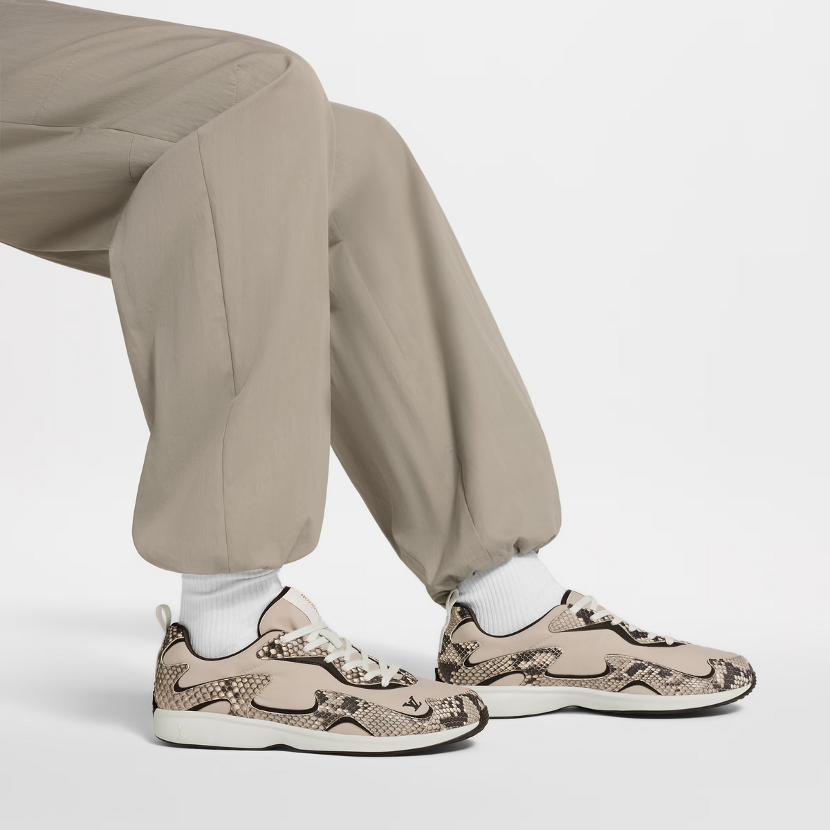 LV Drop 300 Sneakers Beige