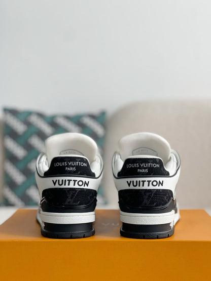 LV Trainer Black/White