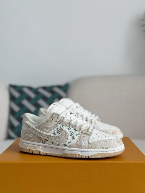 Nike Dunk Low Custom – Louis Vuitton Beige Monogram Edition